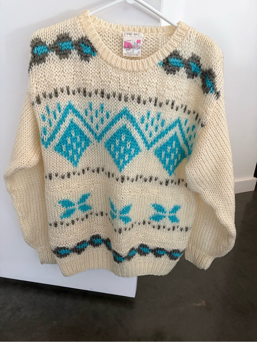 Vintage Cream & Turquoise Patterned Women's Sweater